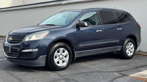 2016 Chevrolet Traverse LS FWD photo