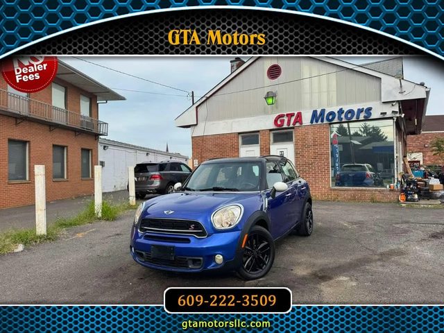 2016 MINI Countryman S FWD photo