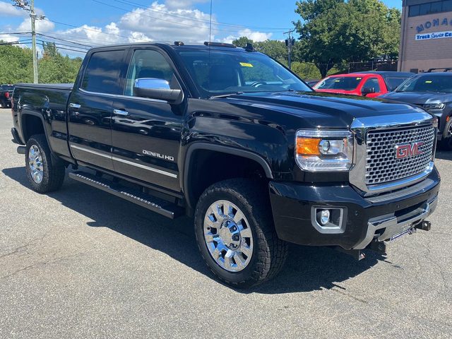2016 GMC Sierra 2500HD Denali 4WD photo