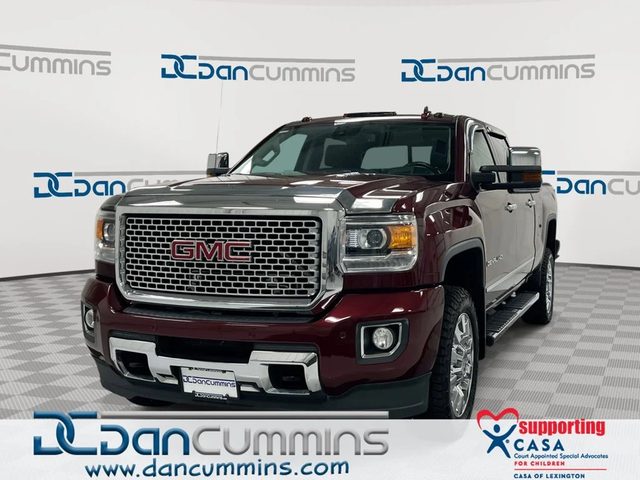 2016 GMC Sierra 2500HD Denali 4WD photo