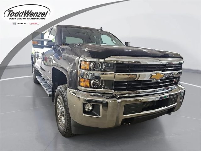 2016 Chevrolet Silverado 2500HD LT 4WD photo