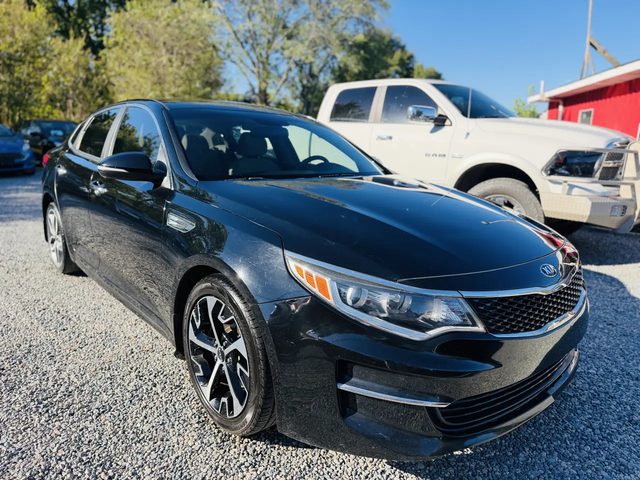 2016 Kia Optima LX FWD photo