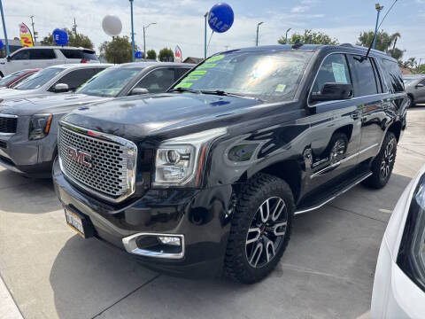 2016 GMC Yukon Denali 4WD photo
