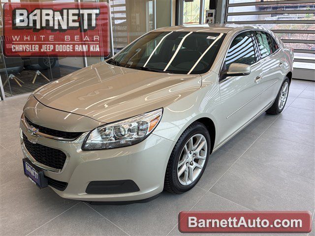 2015 Chevrolet Malibu LT FWD photo