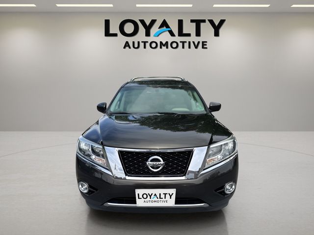 2016 Nissan Pathfinder Platinum 4WD photo
