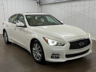 2016 Infiniti Q50 2.0T Premium AWD photo
