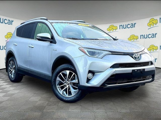 2016 Toyota RAV4 XLE AWD photo