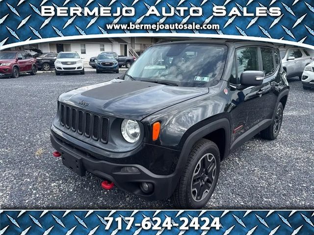 2016 Jeep Renegade Trailhawk 4WD photo