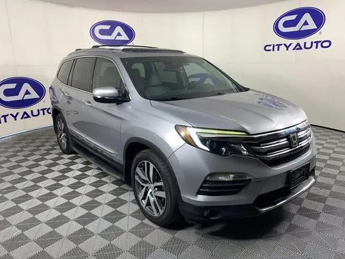 2016 Honda Pilot Elite AWD photo