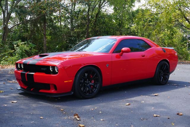 2016 Dodge Challenger SRT Hellcat RWD photo