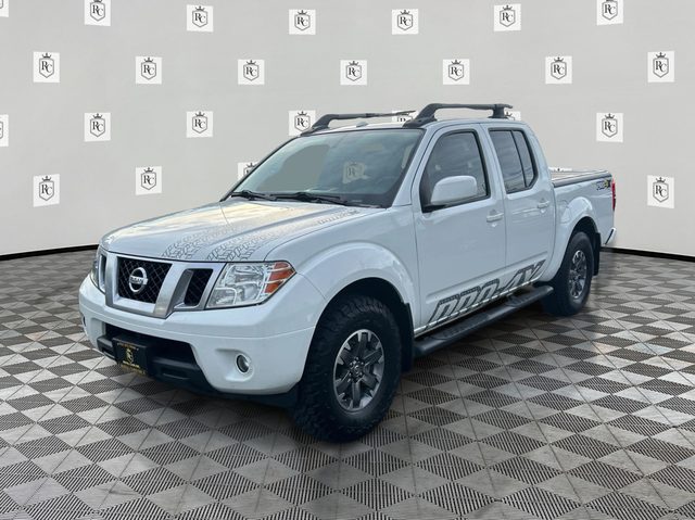 2016 Nissan Frontier PRO-4X 4WD photo