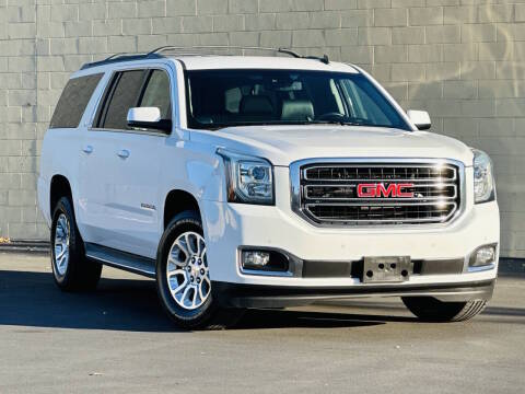 2015 GMC Yukon XL SLT 4WD photo