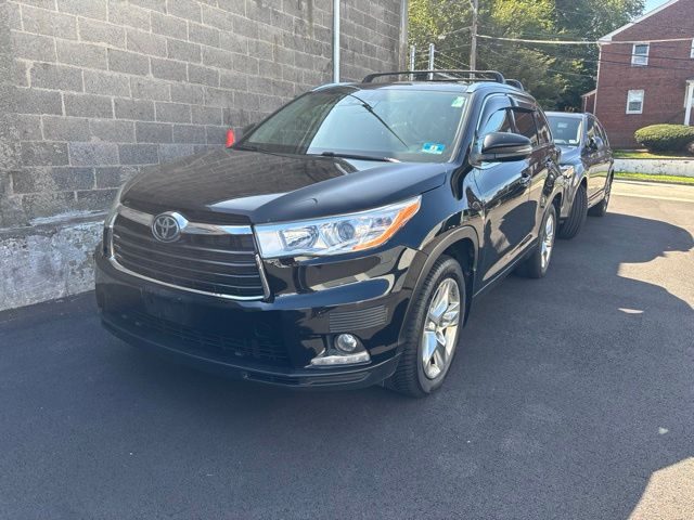 2016 Toyota Highlander Limited Platinum AWD photo