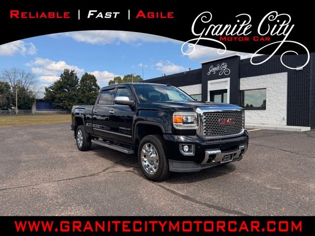2016 GMC Sierra 2500HD Denali 4WD photo