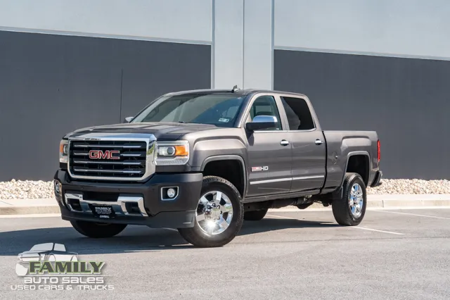 2016 GMC Sierra 2500HD SLT 4WD photo