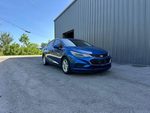 2016 Chevrolet Cruze LT FWD photo