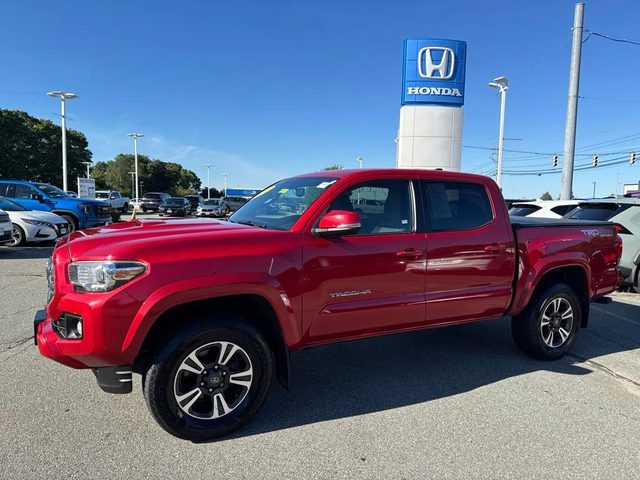 2016 Toyota Tacoma TRD Sport 4WD photo