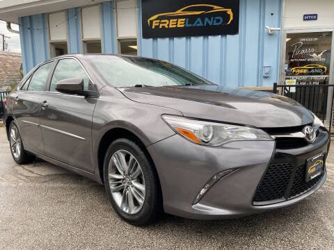 2016 Toyota Camry SE FWD photo