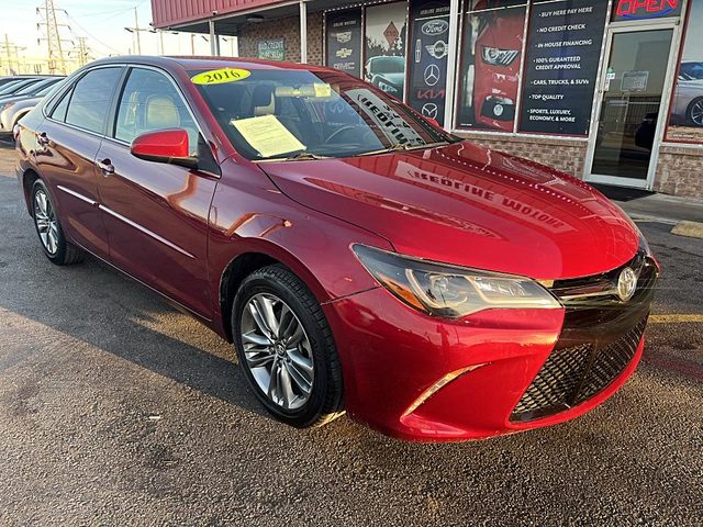 2016 Toyota Camry SE FWD photo