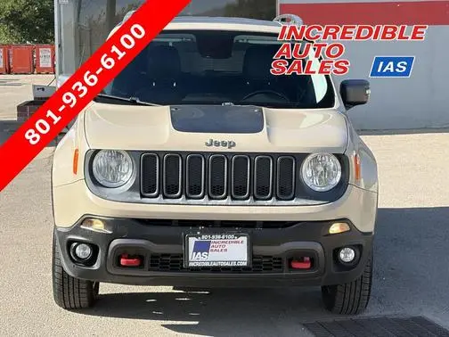 2016 Jeep Renegade Trailhawk 4WD photo