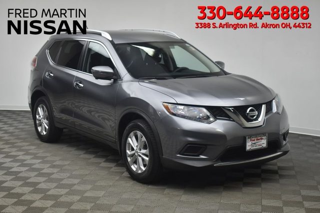 2016 Nissan Rogue SV AWD photo