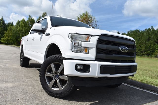 2016 Ford F-150 LARIAT 4WD photo