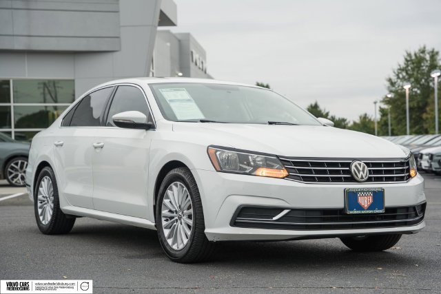 2016 Volkswagen Passat 1.8T SE FWD photo