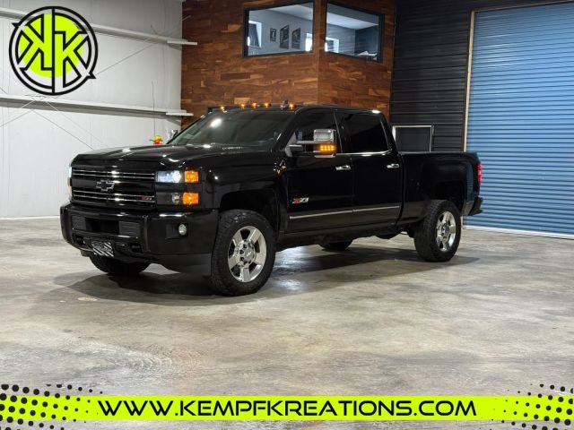 2016 Chevrolet Silverado 2500HD LTZ 4WD photo