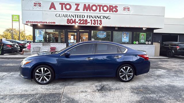 2016 Nissan Altima 2.5 SR FWD photo