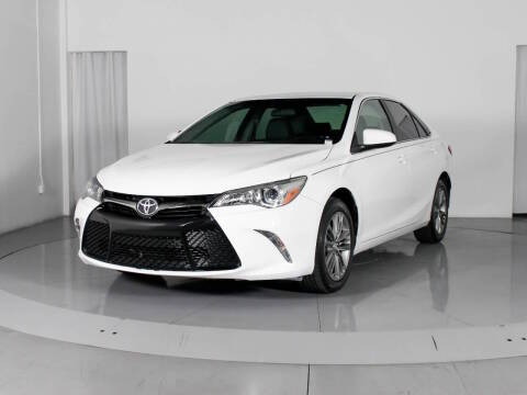 2016 Toyota Camry LE FWD photo