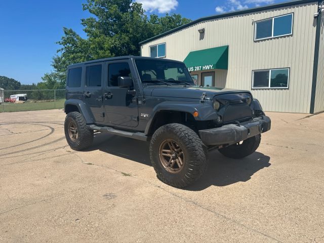 2016 Jeep Wrangler Unlimited Sahara 4WD photo