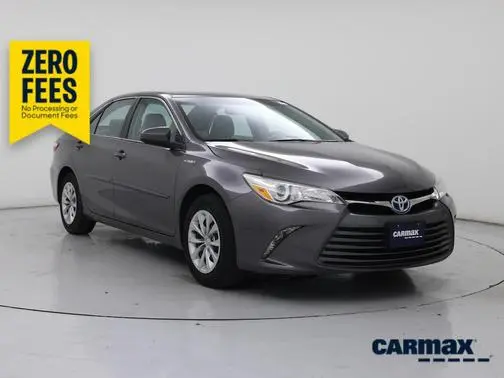 2016 Toyota Camry LE FWD photo