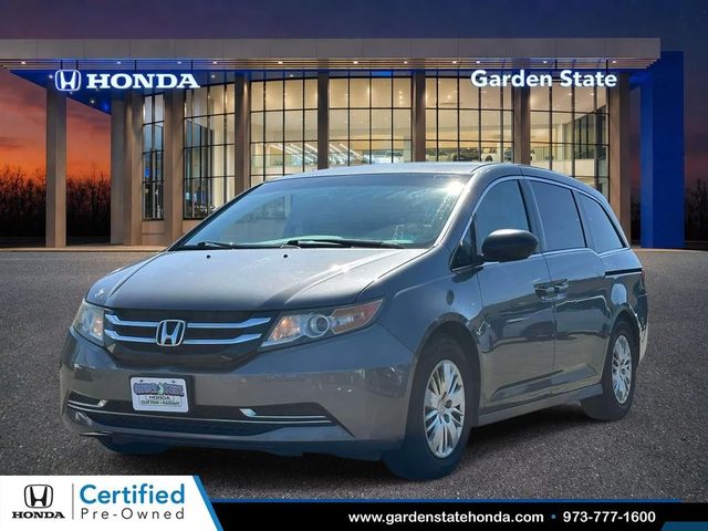 2016 Honda Odyssey LX FWD photo