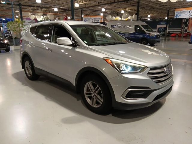 2017 Hyundai Santa Fe Sport 2.4L AWD photo