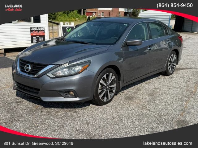 2016 Nissan Altima 2.5 SR FWD photo