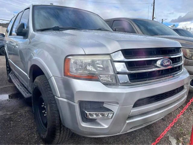 2015 Ford Expedition XLT RWD photo