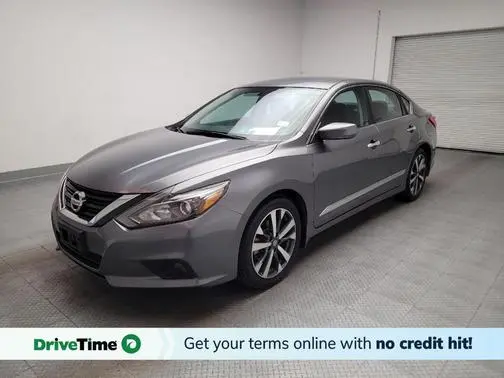2016 Nissan Altima 2.5 SR FWD photo