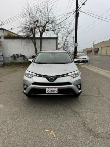 2016 Toyota RAV4 Limited AWD photo