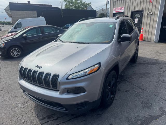 2016 Jeep Cherokee Altitude 4WD photo