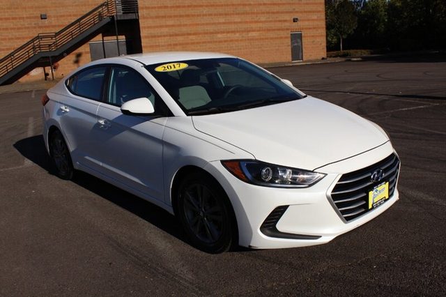 2017 Hyundai Elantra SE FWD photo