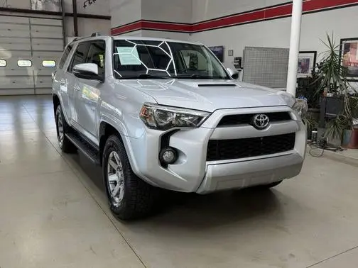 2016 Toyota 4Runner Trail Premium 4WD photo