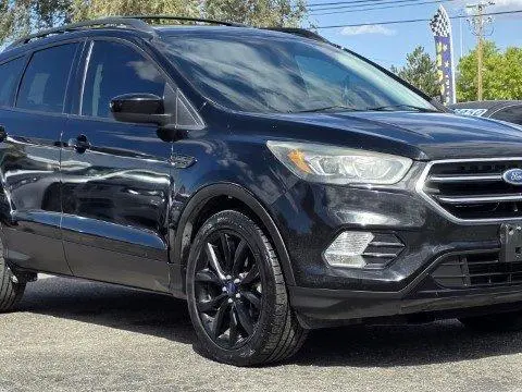 2017 Ford Escape SE 4WD photo