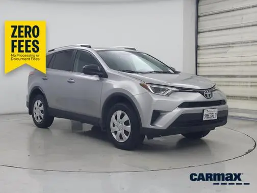 2016 Toyota RAV4 LE AWD photo