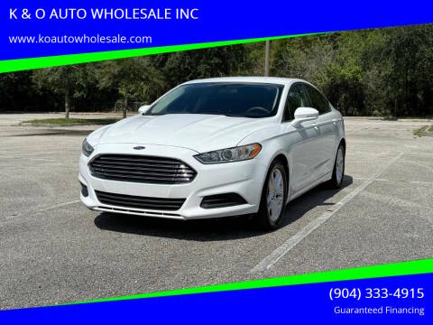 2016 Ford Fusion SE FWD photo
