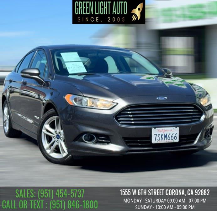 2016 Ford Fusion SE Hybrid FWD photo