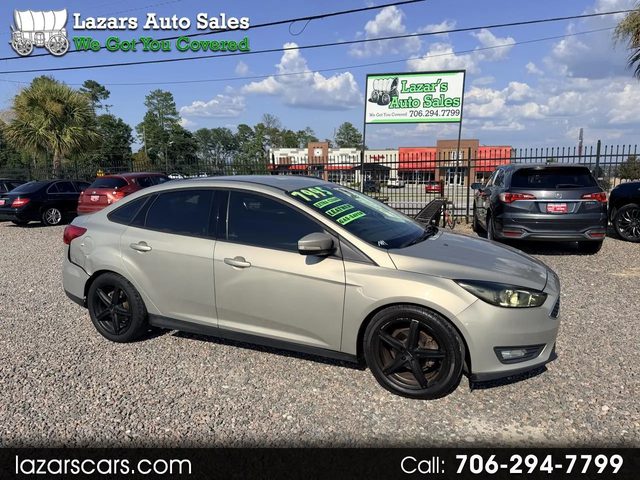 2016 Ford Focus SE FWD photo