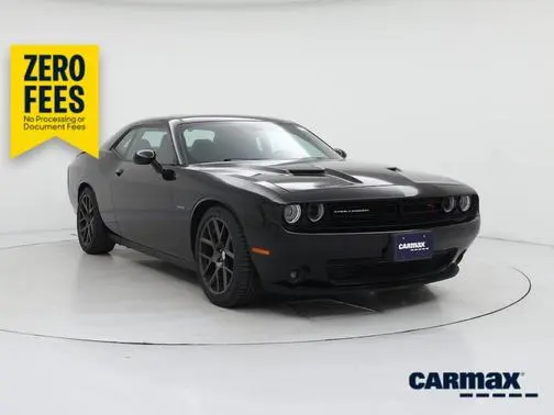 2016 Dodge Challenger R/T RWD photo