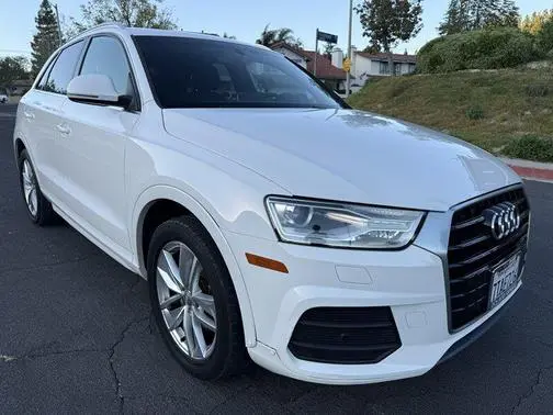 2016 Audi Q3 Premium Plus FWD photo