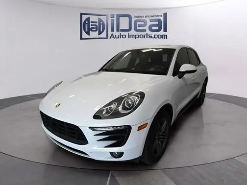 2017 Porsche Macan S AWD photo