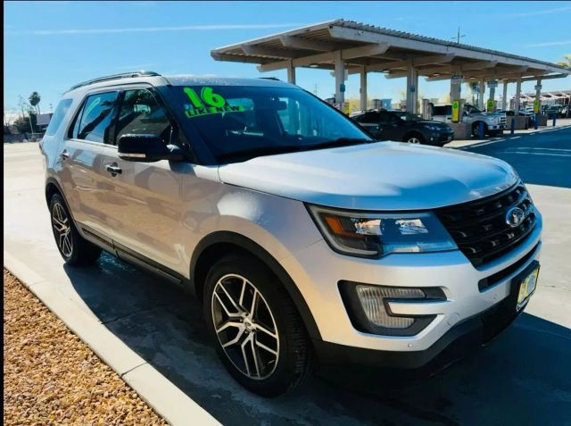 2016 Ford Explorer Sport 4WD photo